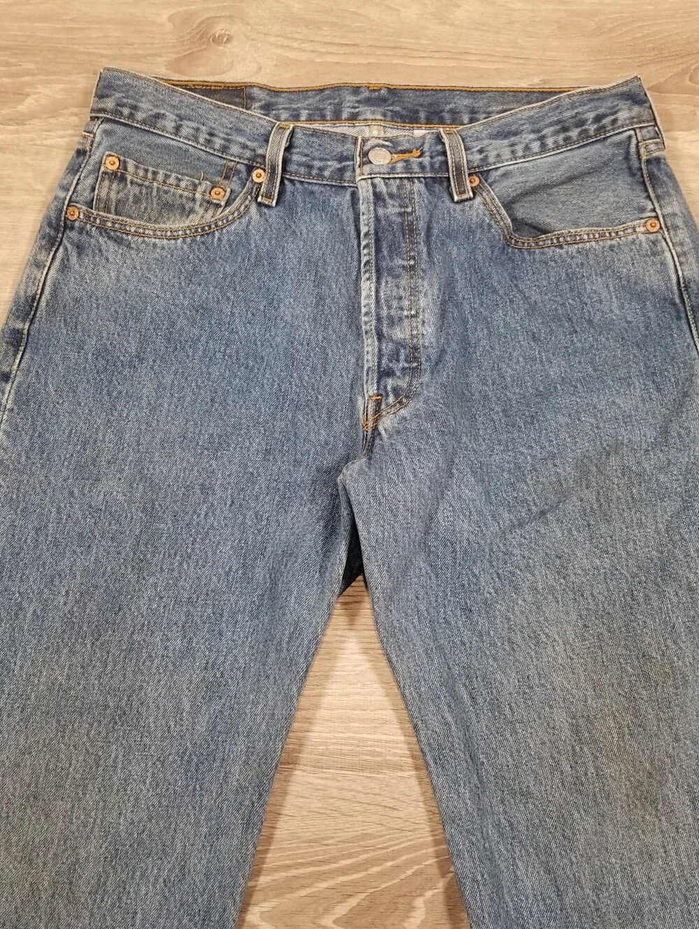 Vintage Y2K Levis 501 Jeans Mens 34x34 Button Fly Straight Leg Blue Denim